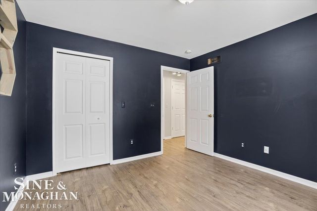 2075 Pauls Court, Marysville, MI 48040