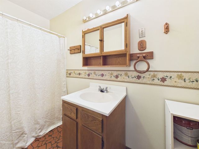 2540 Route 75, Kenova, WV 25530
