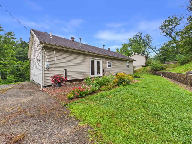 2540 Route 75, Kenova, WV 25530