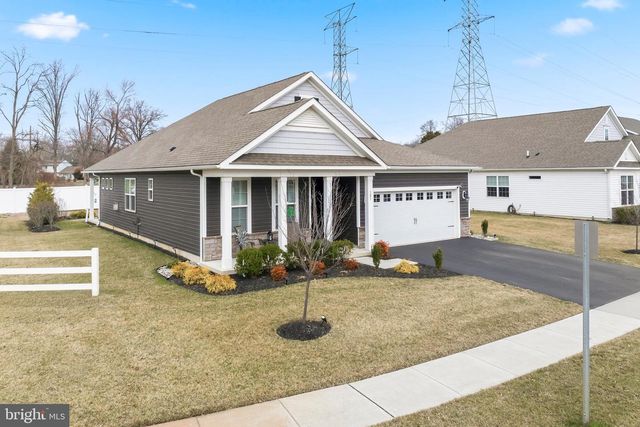 101 CONGRESSIONAL CT, Moorestown, NJ 08057