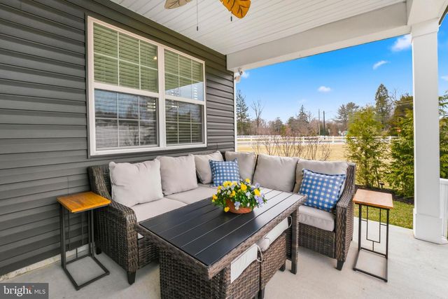 101 CONGRESSIONAL CT, Moorestown, NJ 08057