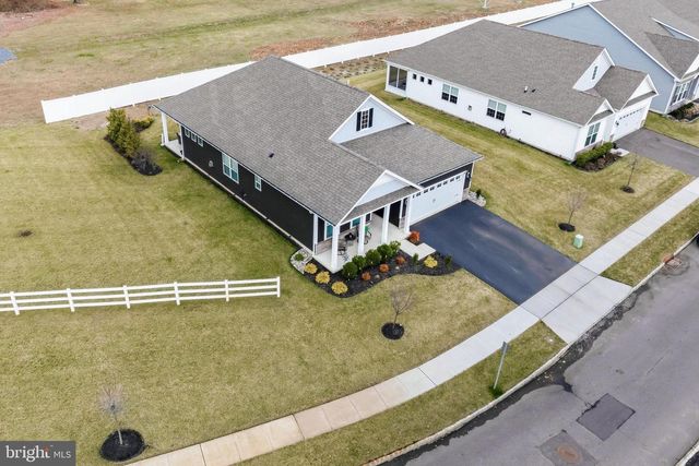 101 CONGRESSIONAL CT, Moorestown, NJ 08057