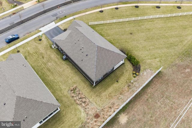 101 CONGRESSIONAL CT, Moorestown, NJ 08057