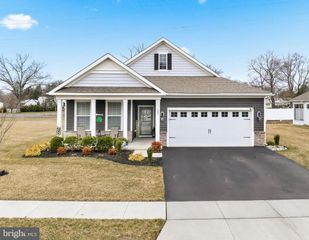 101 CONGRESSIONAL CT, Moorestown, NJ 08057