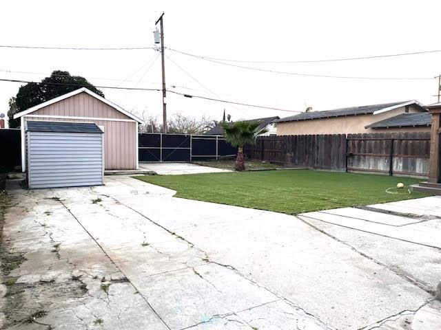 230 Vermont Ave, Turlock, CA 95380