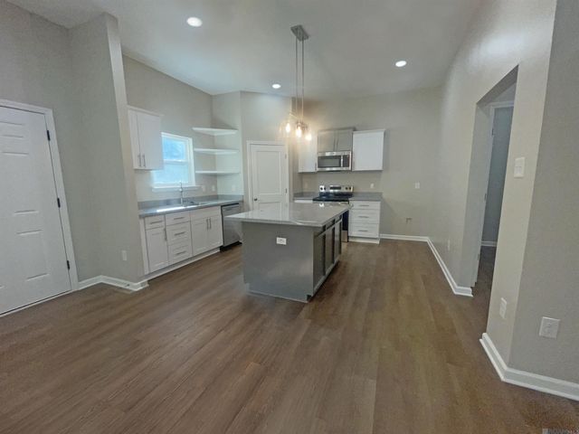 11983 Forest Oaks Ct, Baton Rouge, LA 70815
