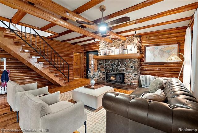 4880 Algonquin Boulevard, Clarkston, MI 48348