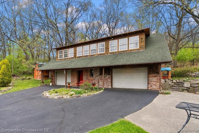4880 Algonquin Boulevard, Clarkston, MI 48348