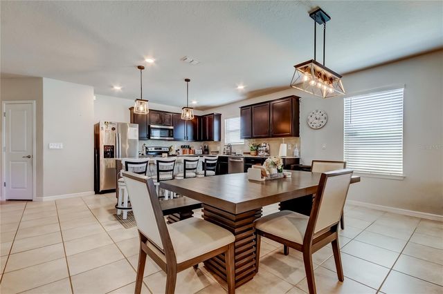 906 SWAYING SAWGRASS AVENUE, Ruskin, FL 33570