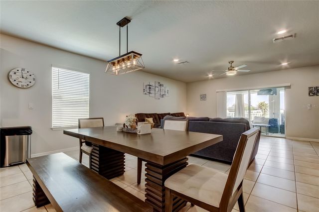 906 SWAYING SAWGRASS AVENUE, Ruskin, FL 33570