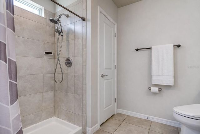 906 SWAYING SAWGRASS AVENUE, Ruskin, FL 33570