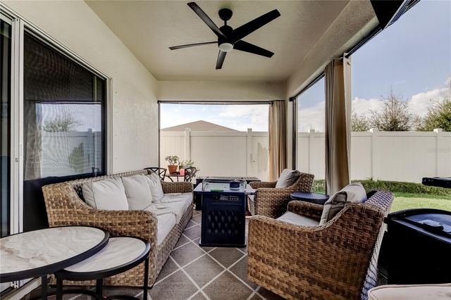 906 SWAYING SAWGRASS AVENUE, Ruskin, FL 33570