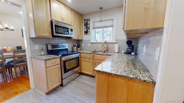 13 Heritage Hills B, Somers, NY 10589