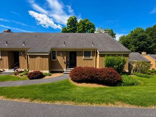 13 Heritage Hills B, Somers, NY 10589