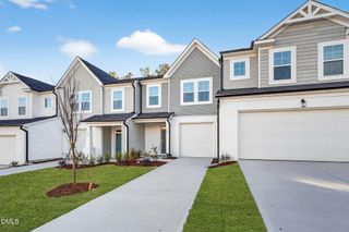 582 Barrington Row Avenue, Zebulon, NC 27597