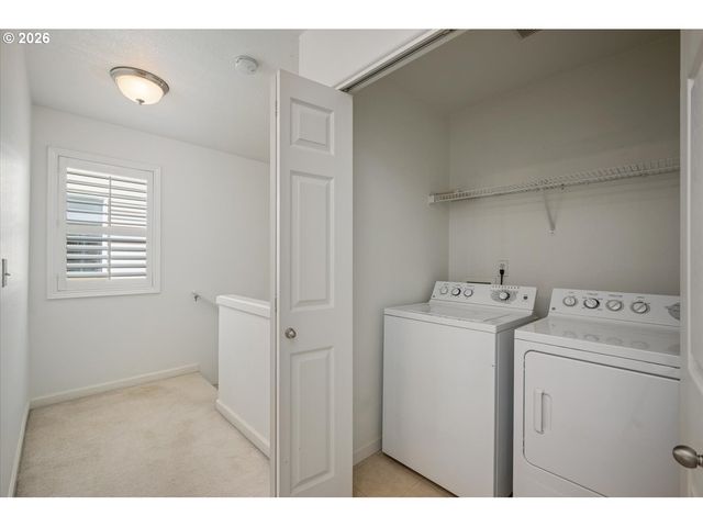 5648 Ne CADDIS Dr, Hillsboro, OR 97124