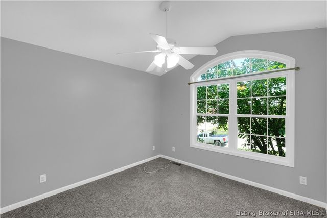 405 Crest Way Drive, Henryville, IN 47126