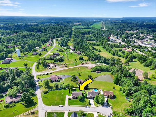 405 Crest Way Drive, Henryville, IN 47126