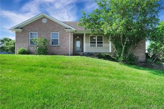 405 Crest Way Drive, Henryville, IN 47126