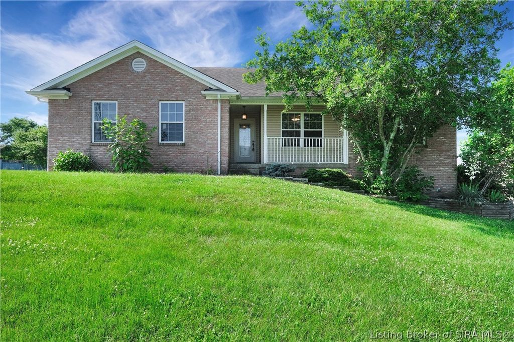 405 Crest Way Drive, Henryville, IN 47126