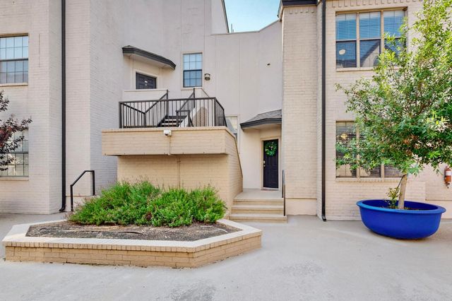 3901 Travis Street 113, Dallas, TX 75204