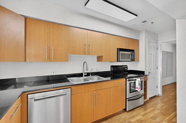 3901 Travis Street 113, Dallas, TX 75204