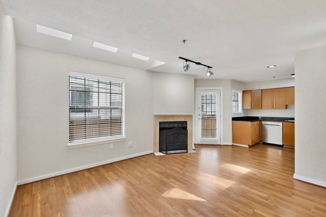 3901 Travis Street 113, Dallas, TX 75204