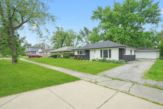 329 Blackhawk Drive, Park Forest, IL 60466