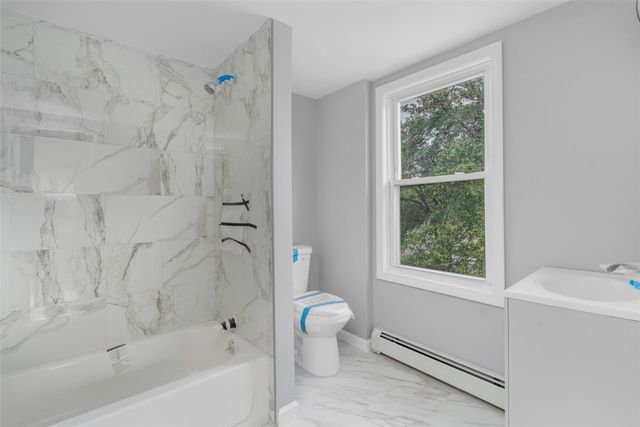 3222 Pawtucket Avenue, East Providence, RI 02915