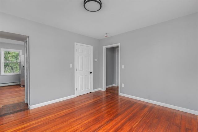 3222 Pawtucket Avenue, East Providence, RI 02915