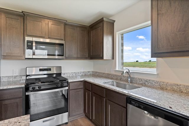 13429 Hang Fire Lane, Cresson, TX 76035
