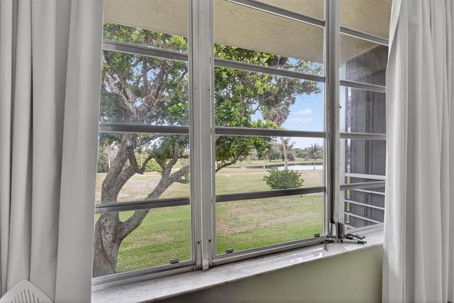 800 Cypress Boulevard 204a, Pompano Beach, FL 33069
