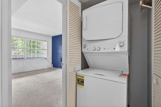 800 Cypress Boulevard 204a, Pompano Beach, FL 33069