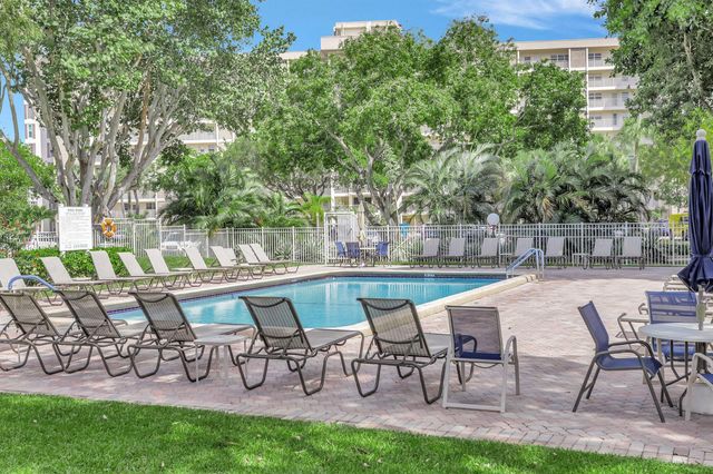 800 Cypress Boulevard 204a, Pompano Beach, FL 33069