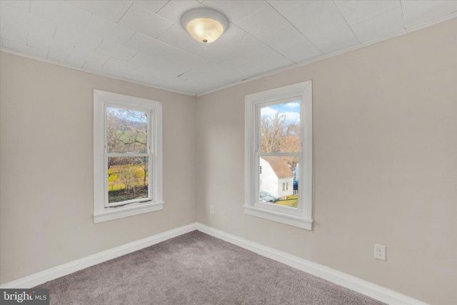 1953 CRALEY RD, Windsor, PA 17366