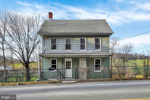 1953 CRALEY RD, Windsor, PA 17366