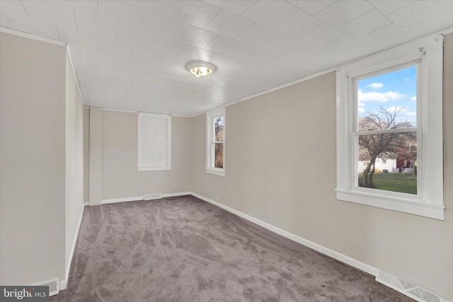 1953 CRALEY RD, Windsor, PA 17366