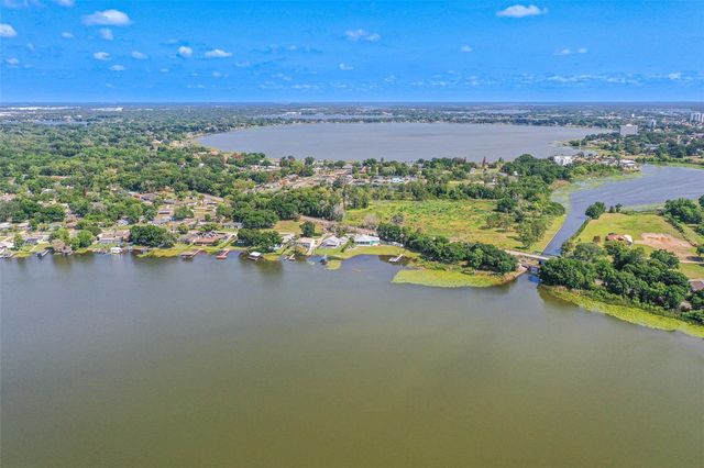 1290 N LAKE SHIPP DRIVE N, Winter Haven, FL 33880
