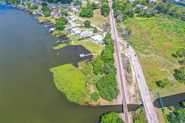 1290 N LAKE SHIPP DRIVE N, Winter Haven, FL 33880