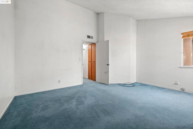 2121 Vale Rd 322, San Pablo, CA 94806