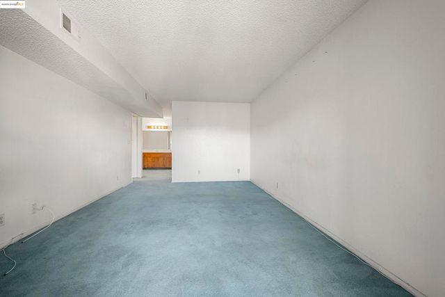 2121 Vale Rd 322, San Pablo, CA 94806