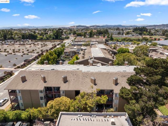 2121 Vale Rd 322, San Pablo, CA 94806