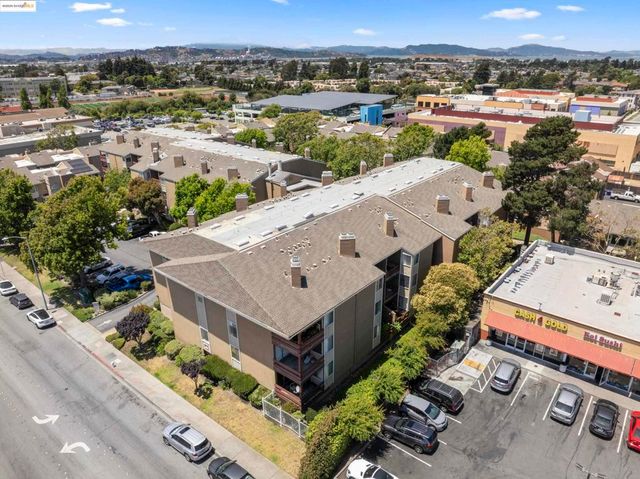 2121 Vale Rd 322, San Pablo, CA 94806