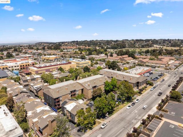 2121 Vale Rd 322, San Pablo, CA 94806