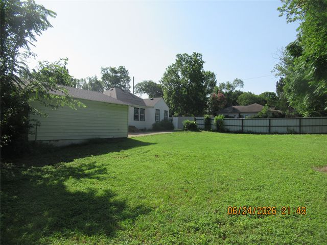 201 E Dallas Street, Hutchins, TX 75141