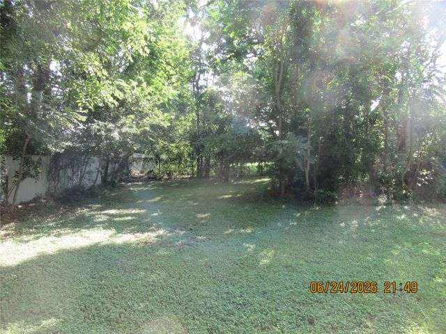 201 E Dallas Street, Hutchins, TX 75141