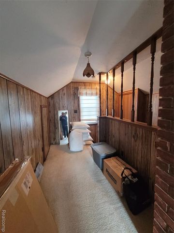 2108 Mclain Avenue, Lincoln Park, MI 48146