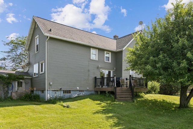N5848 HWY 57, Hilbert, WI 54129