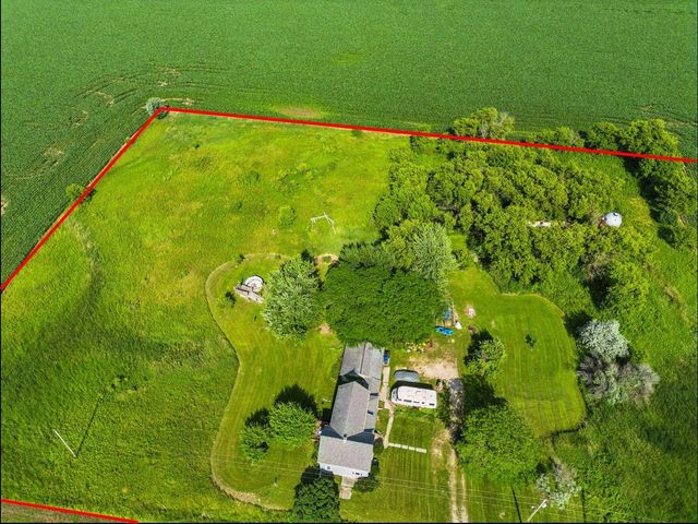 N5848 HWY 57, Hilbert, WI 54129