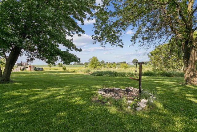 N5848 HWY 57, Hilbert, WI 54129